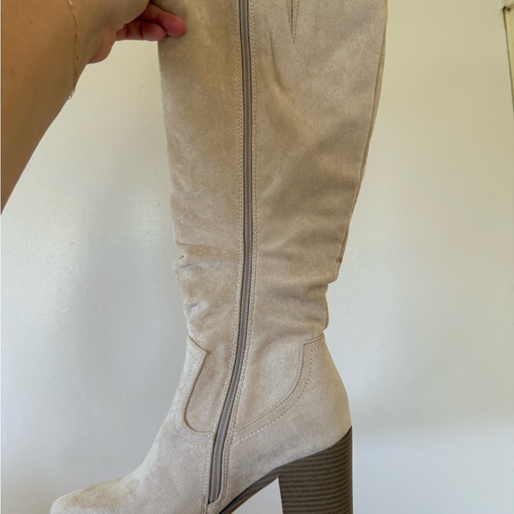 Cream Suede Knee-High Block Heel Boots - Picture 3 of 4